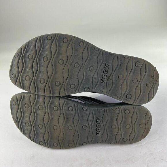 Bogs Women's Flip-Flops US 7 Black Summer Beach Thong Sandals - Picture 7 of 10